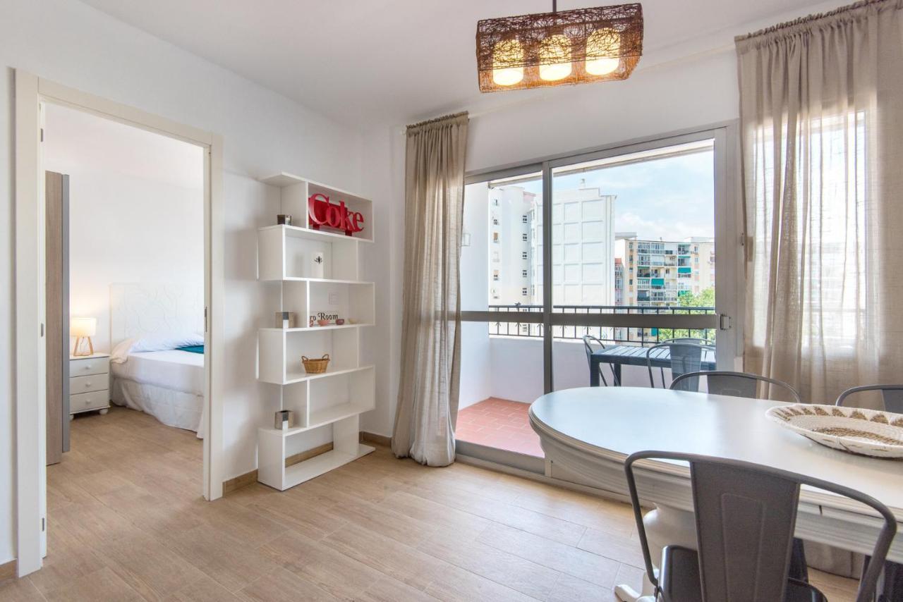 The 7Th Corner, Hugh Apartment Ideal For Groups Малага Екстериор снимка