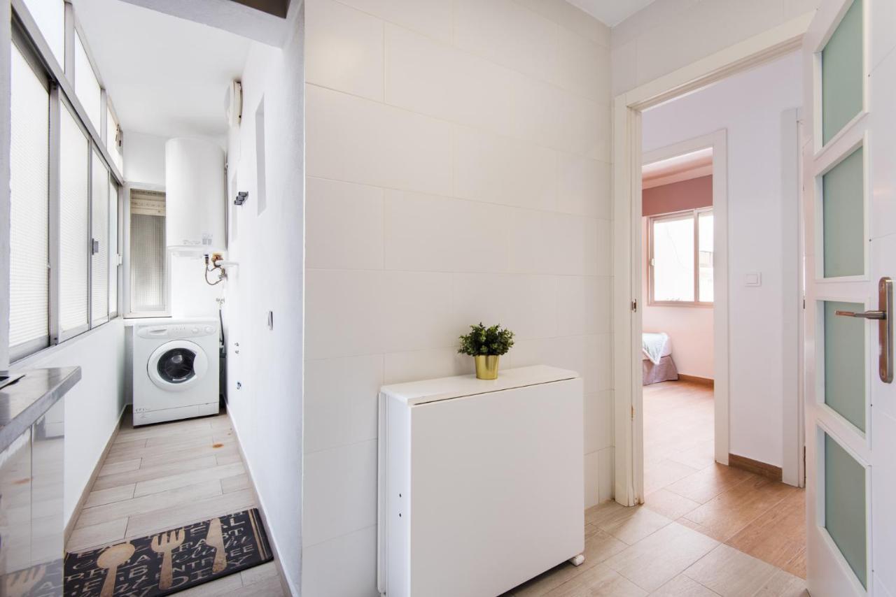 The 7Th Corner, Hugh Apartment Ideal For Groups Малага Екстериор снимка