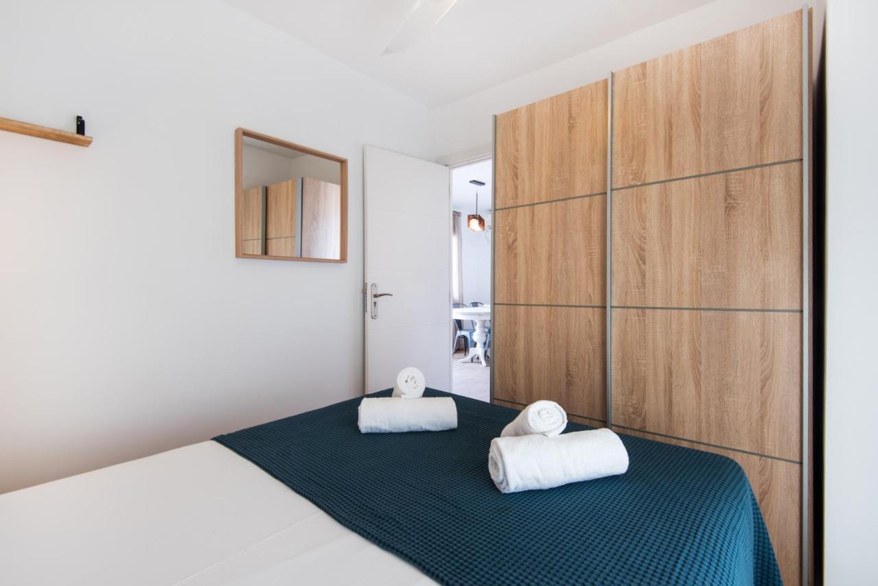 The 7Th Corner, Hugh Apartment Ideal For Groups Малага Екстериор снимка