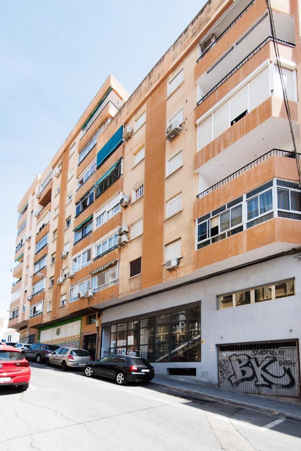 The 7Th Corner, Hugh Apartment Ideal For Groups Малага Екстериор снимка